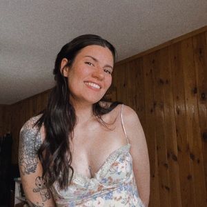 Meet your Posher, Alaina